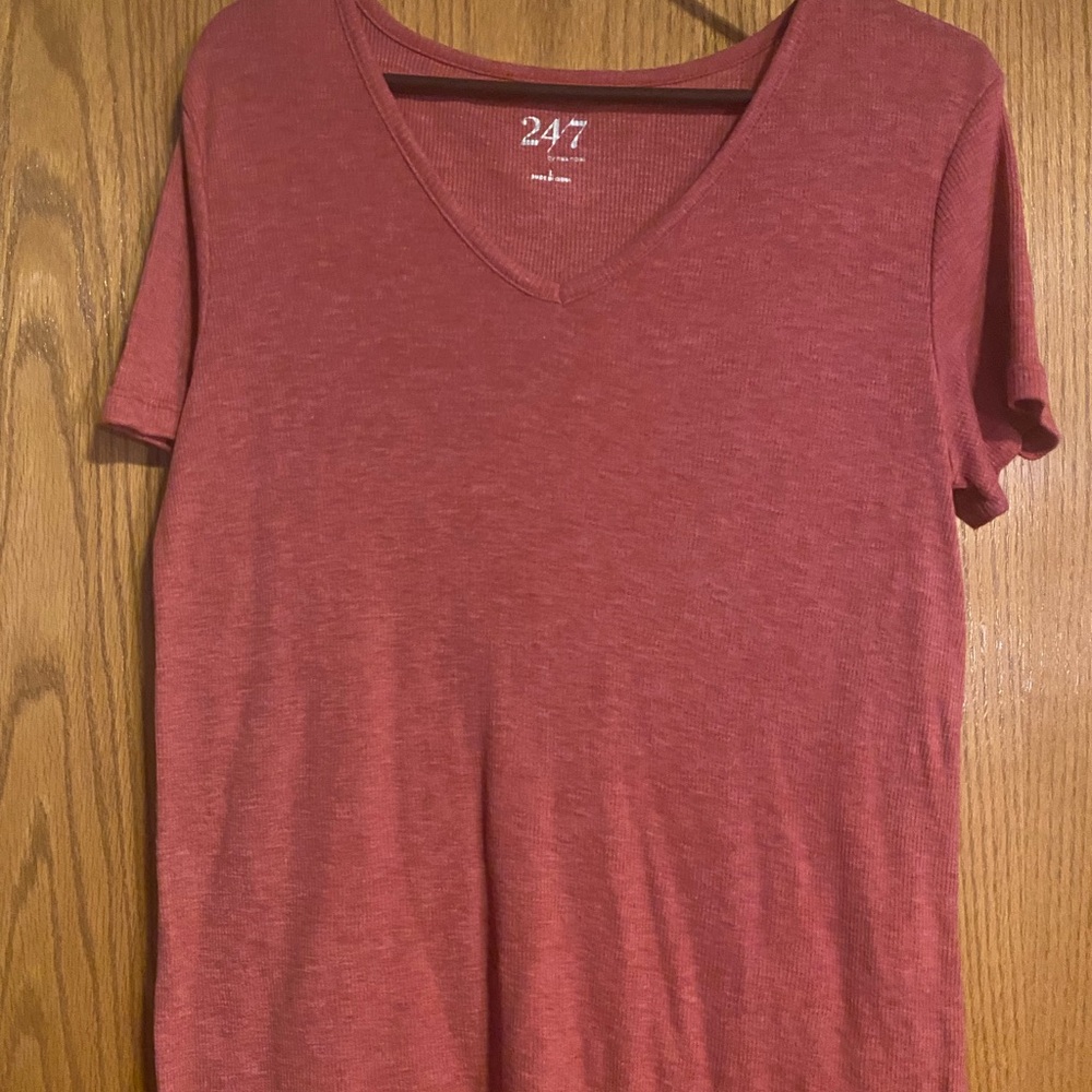 47 Women's Short Sleeve Pink Tee